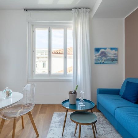 Vis A Vis Apartments Trieste Exterior photo
