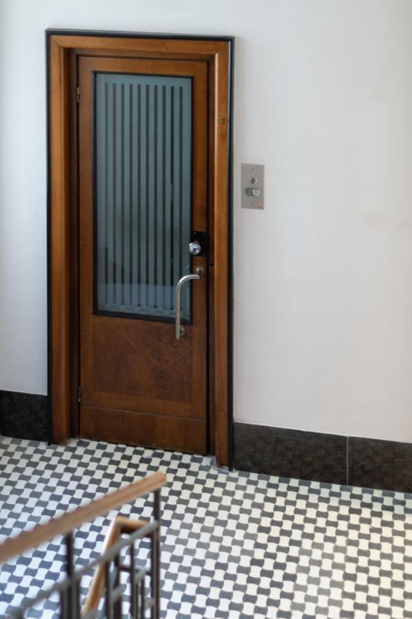 Vis A Vis Apartments Trieste Exterior photo