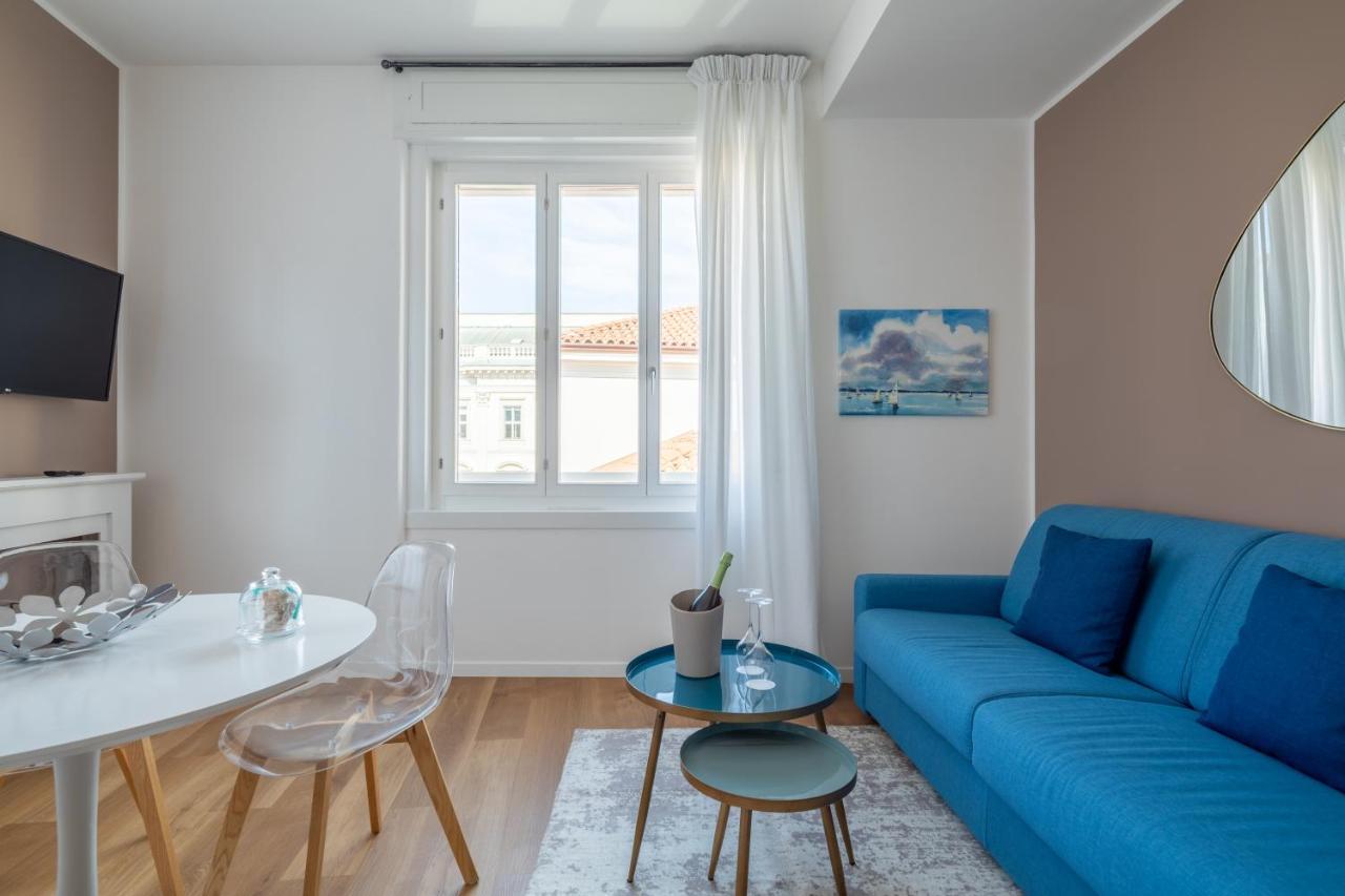 Vis A Vis Apartments Trieste Exterior photo
