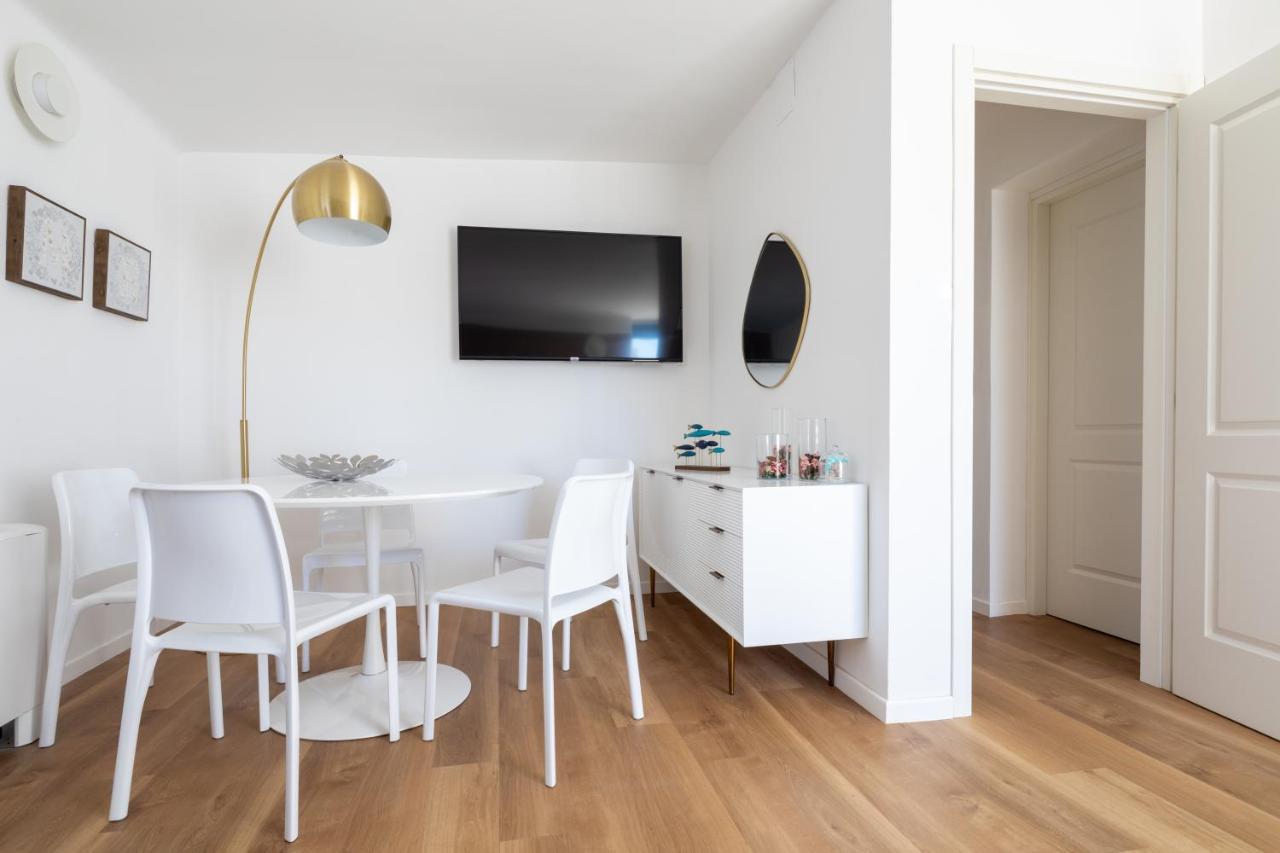 Vis A Vis Apartments Trieste Exterior photo